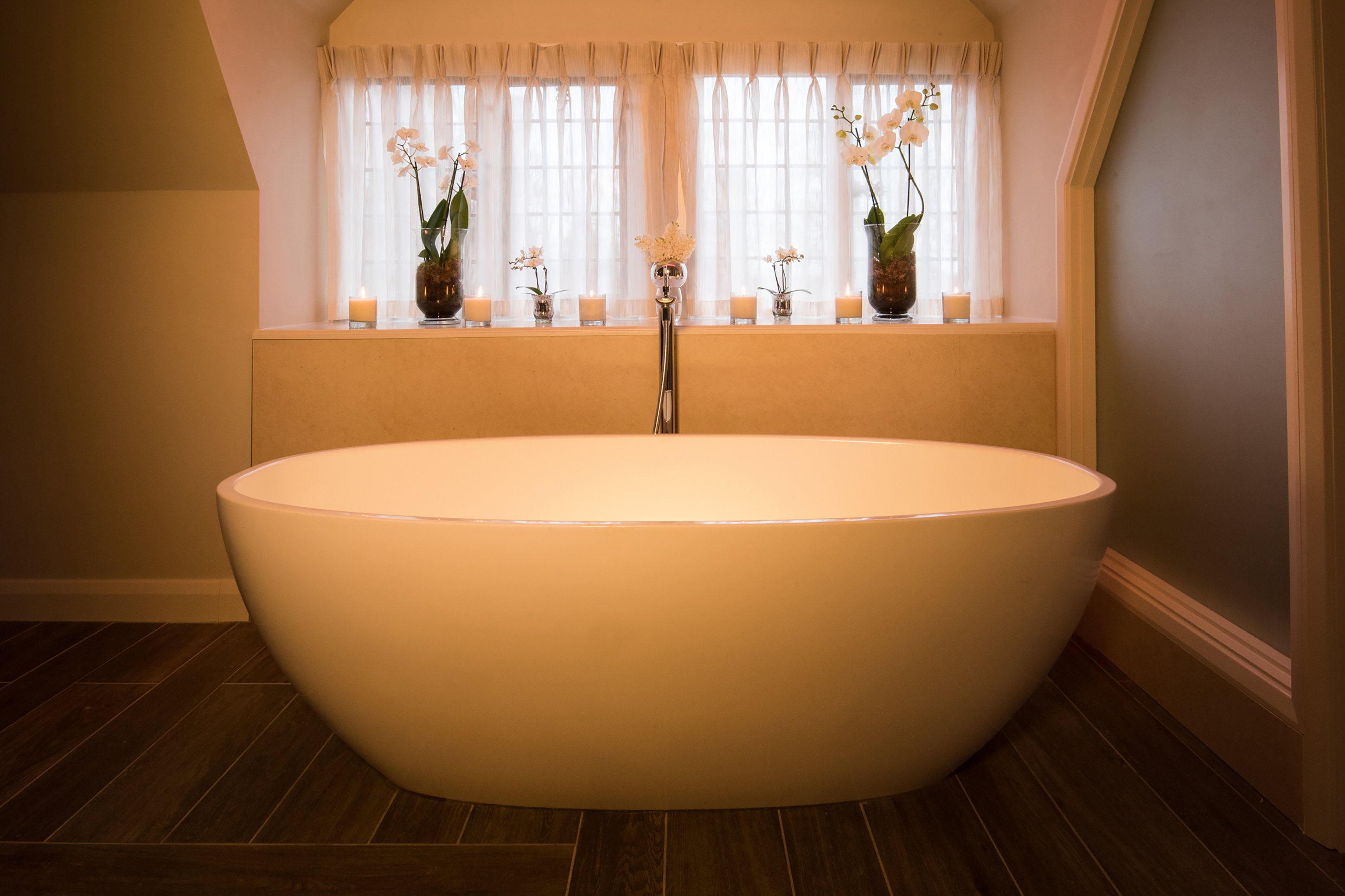 DANESFIELD HOUSE HOTEL AND SPA-guestroom-Duplex Suite Bathroom STE.jpg