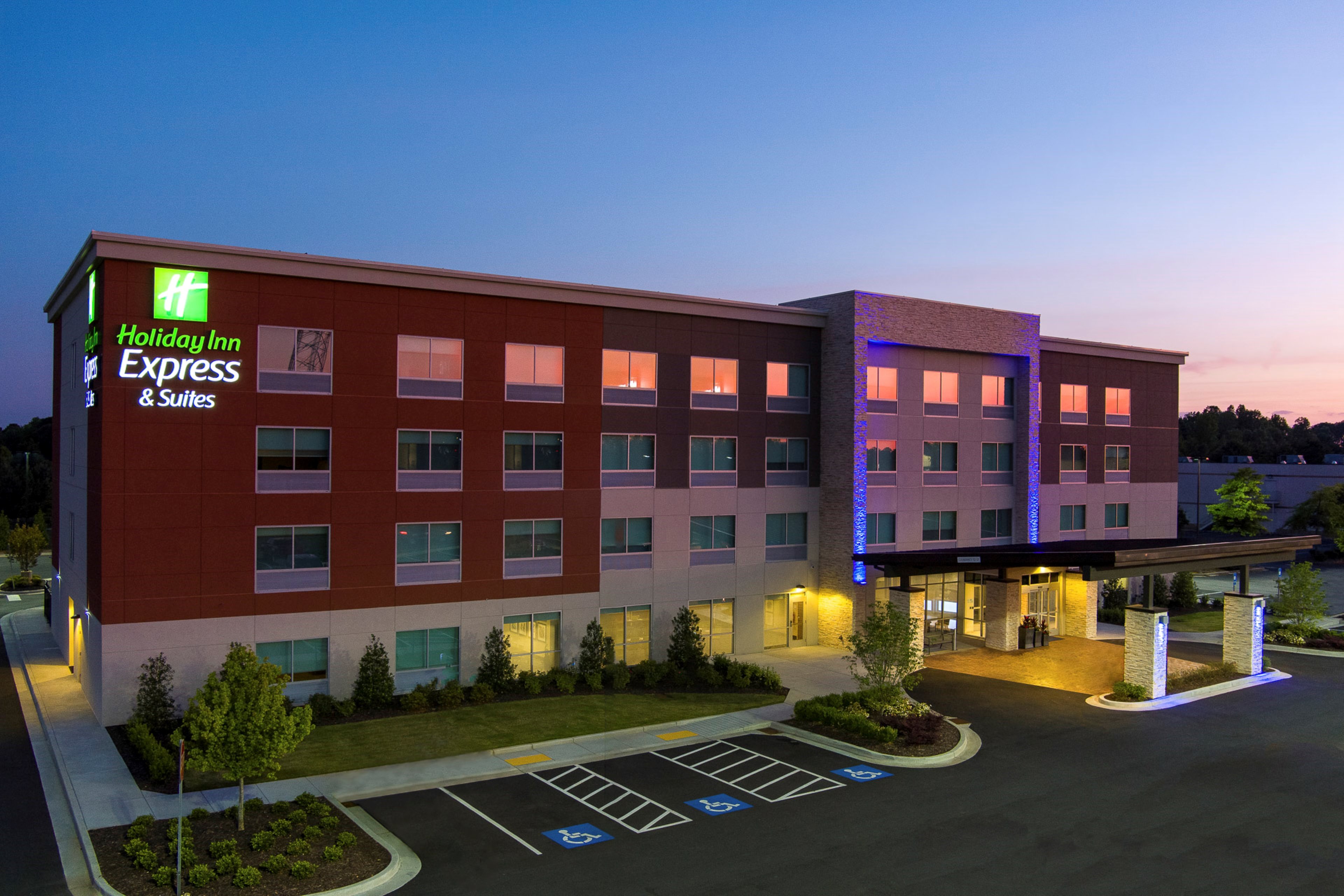 Holiday Inn Express & Suites GRIFFIN