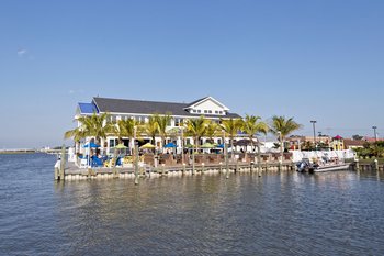 Fairfield Inn & Suites by Marriott Chincoteague Island Waterfront