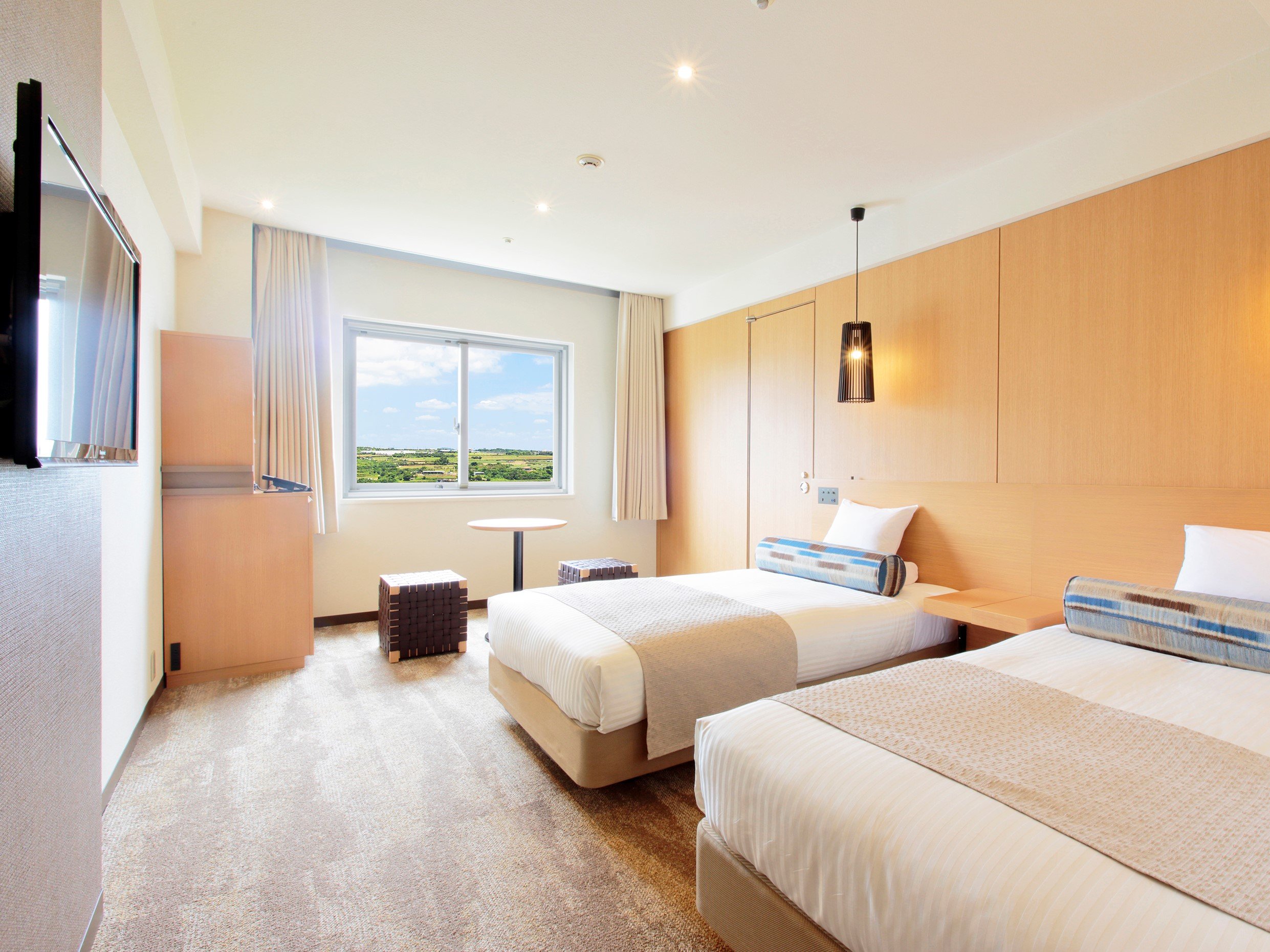ART HOTEL ISHIGAKIJIMA-guestroom-AH Ishigakijima Room Standard Twin.jpg