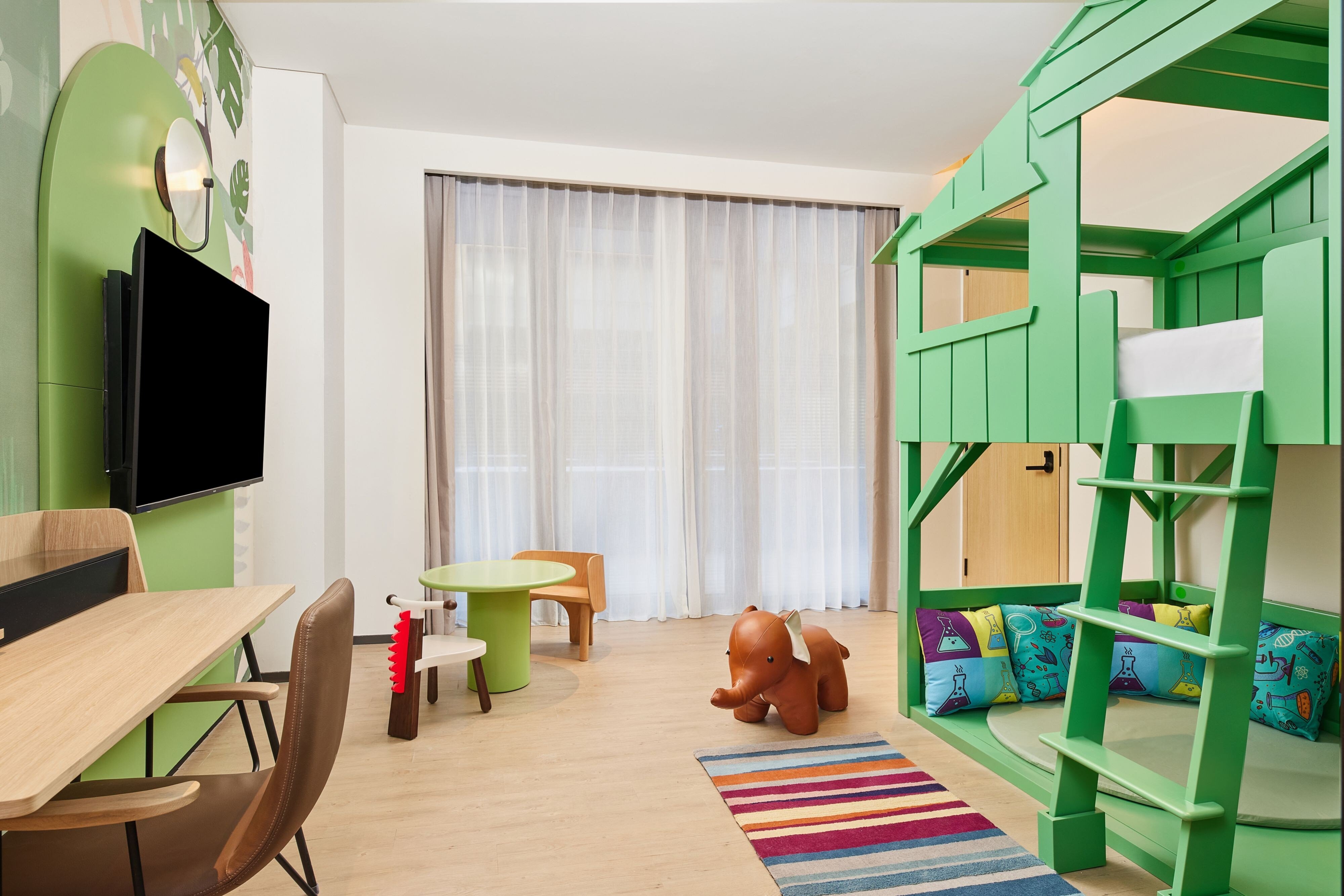 Aloft Beijing Huairou-guestroom-Savvy Suite.jpg