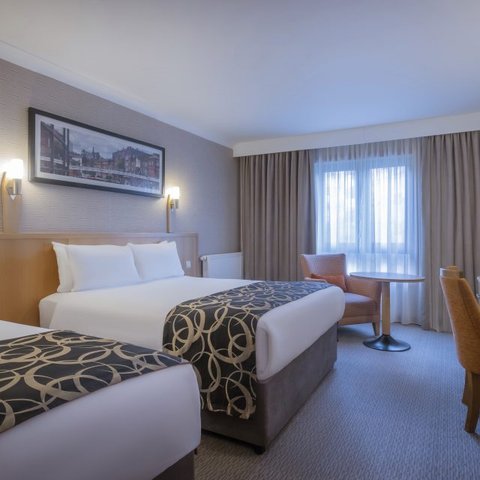 STANDARD Bedroom