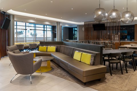 Lobby Lounge with diverse seating