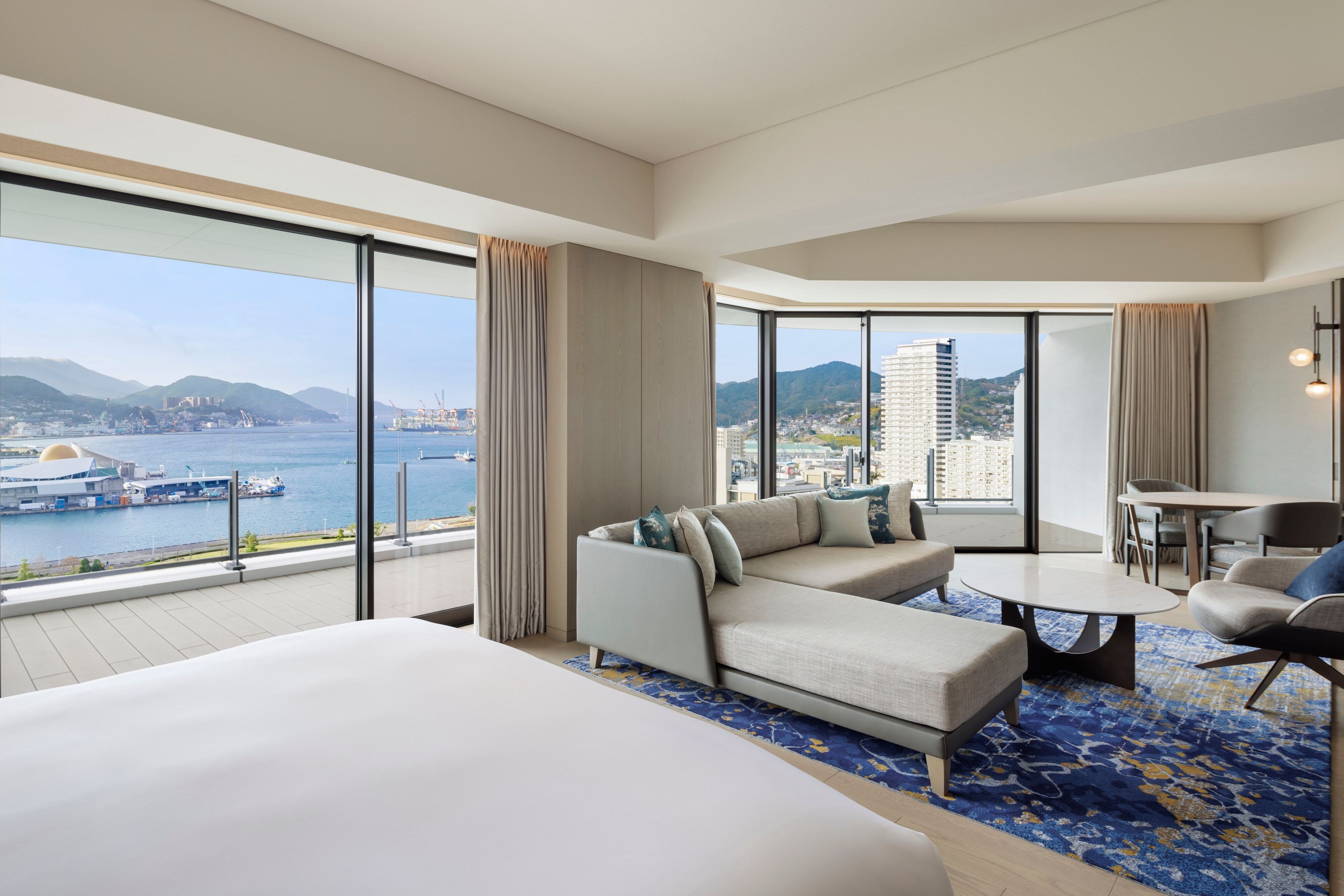 Nagasaki Marriott Hotel-guestroom-Hotel Corner Junior Suite.jpg