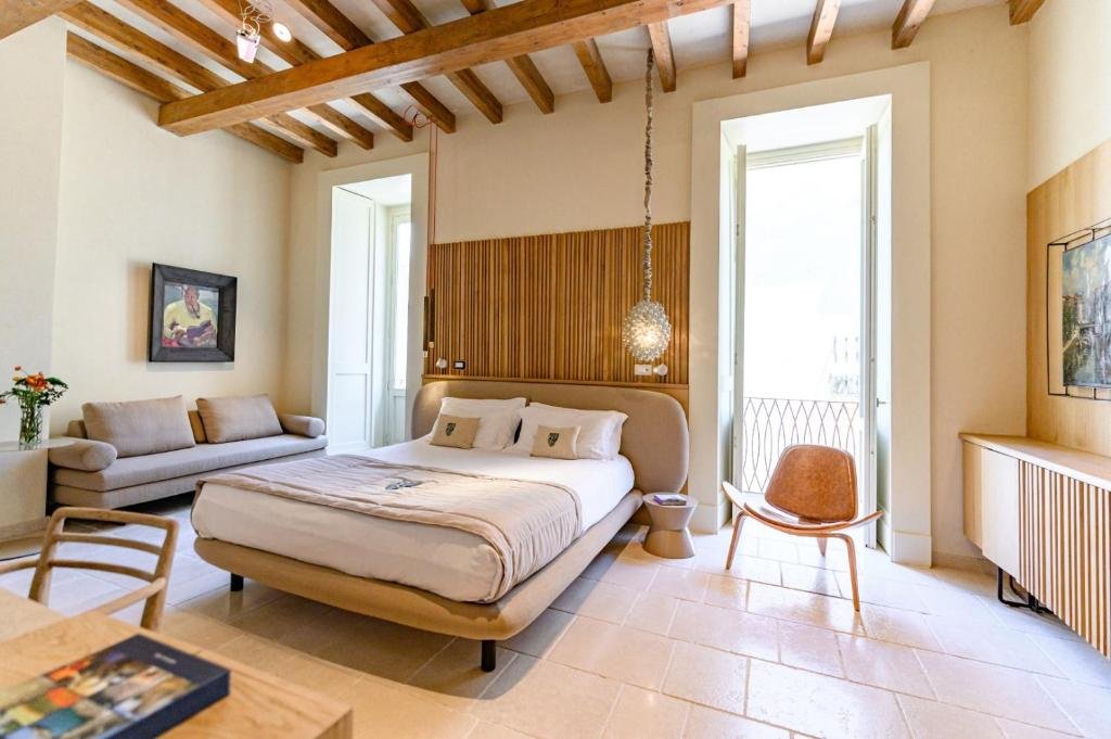 POLLICASTRO BOUTIQUE HOTEL-guestroom-Guest Room.jpg