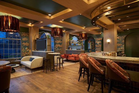 Cache Lounge