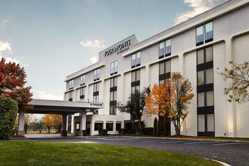 Four Points by Sheraton Chicago Westchester/Oakbrook