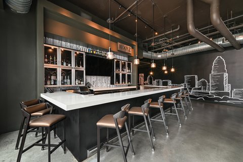 W XYZ Bar