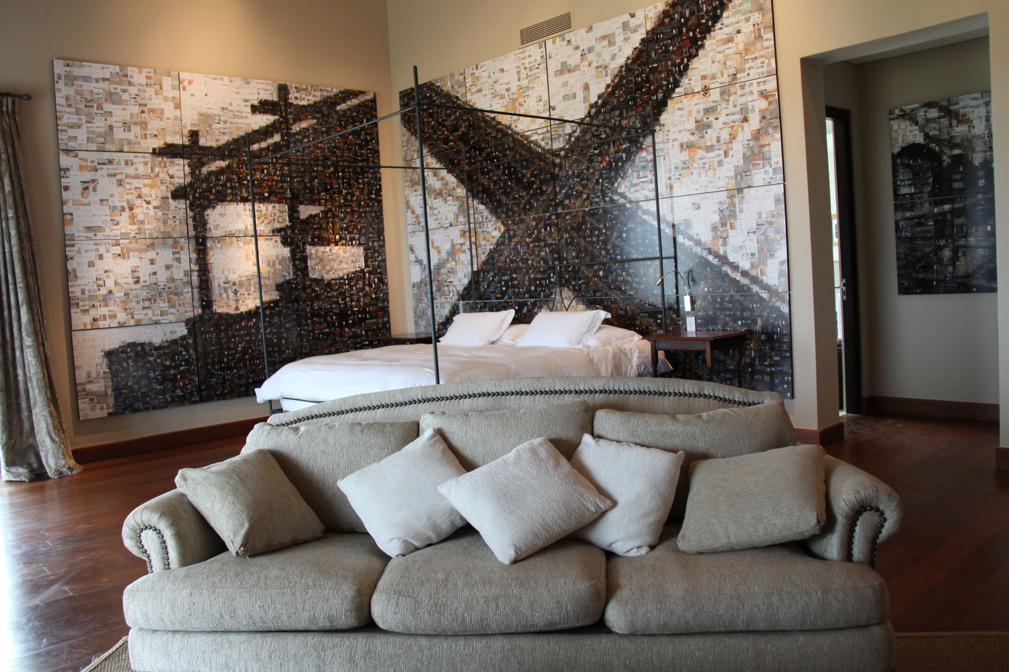ESTANCIA VIK JOSE IGNACIO-guestroom-MASTER SUITE DAGLIO LIVING ROOM.jpg