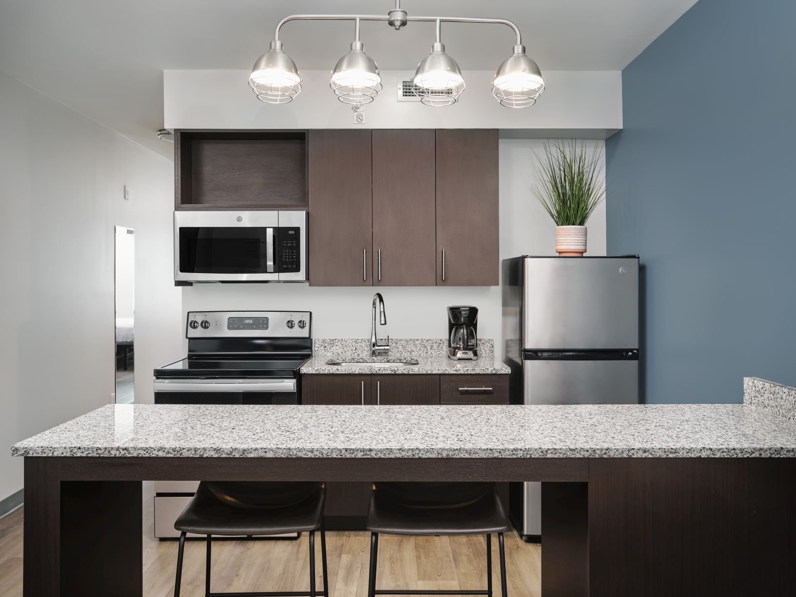 stayAPT Suites Auburn-guestroom-Fullon Kitchensmall.jpg