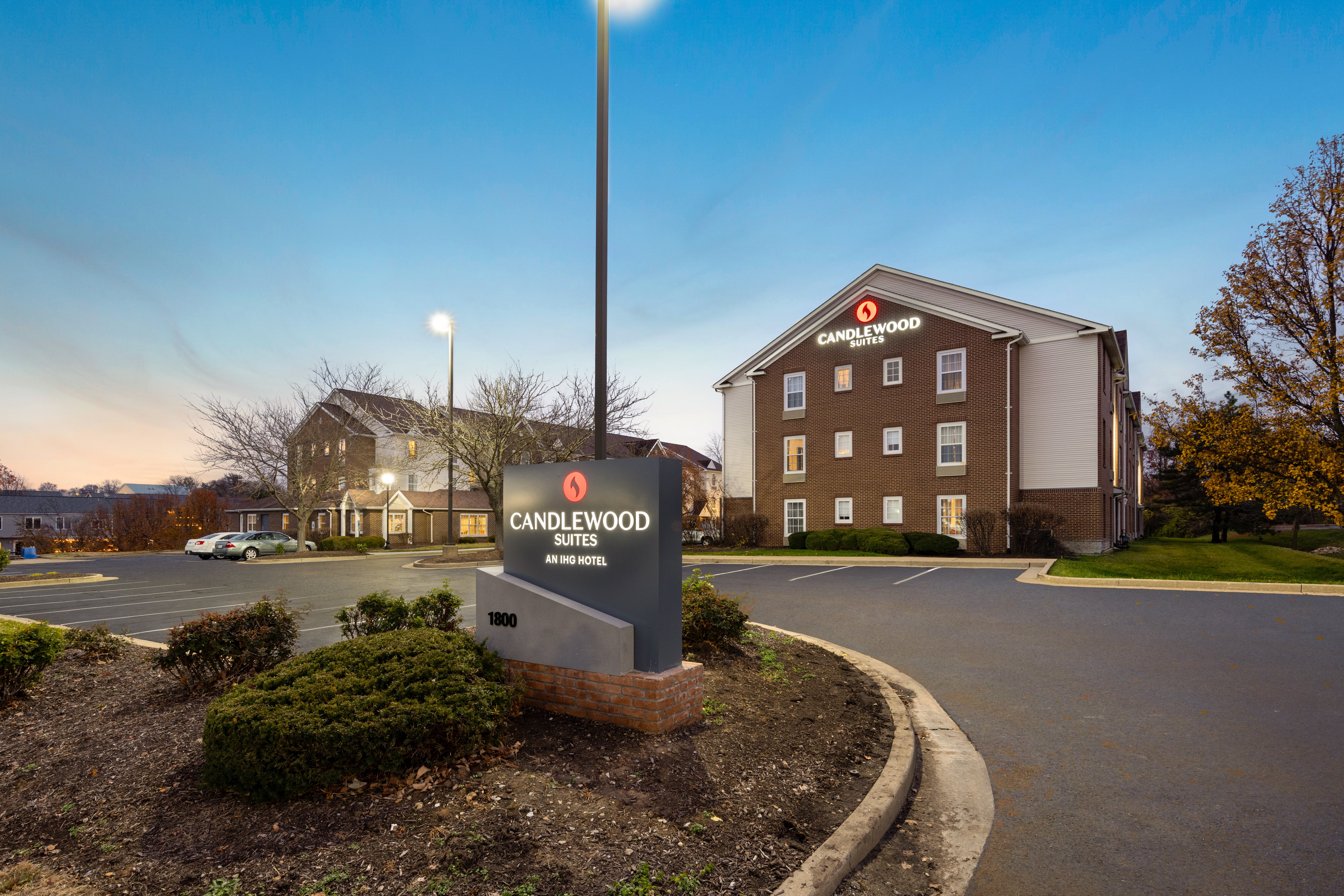 CANDLEWOOD STES ST LOUIS ST CHARLES-guestroom-Candlewood Suites St. Louis - St. Charles welcomes you.jpg