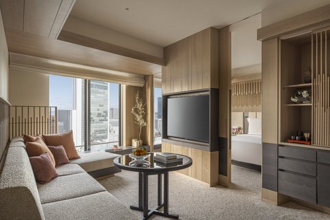 FOUR SEASONS HOTEL OSAKA - Photo 25