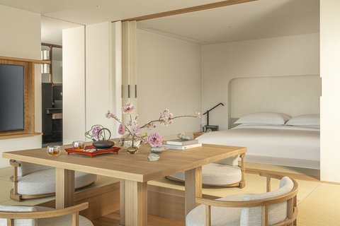 FOUR SEASONS HOTEL OSAKA - Photo 56