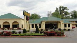  - Golden Manor Inn & Suites Muldraugh