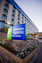  - Holiday Inn Express Downtown Fort Worth - I-30, Exits 13 & 13B