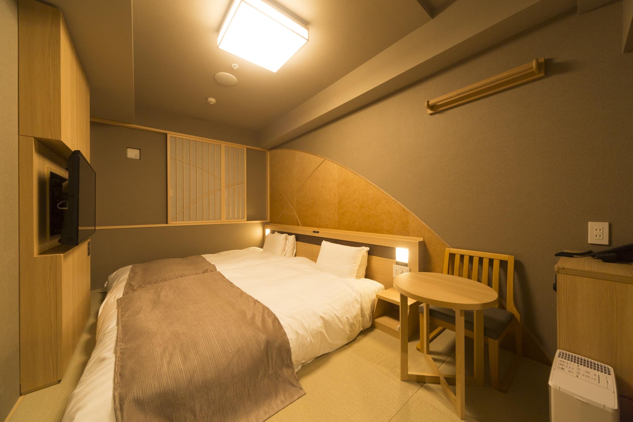 Dormy Inn Tokyo Hatchobori-guestroom-JAPANESE TWIN ROOM.jpg
