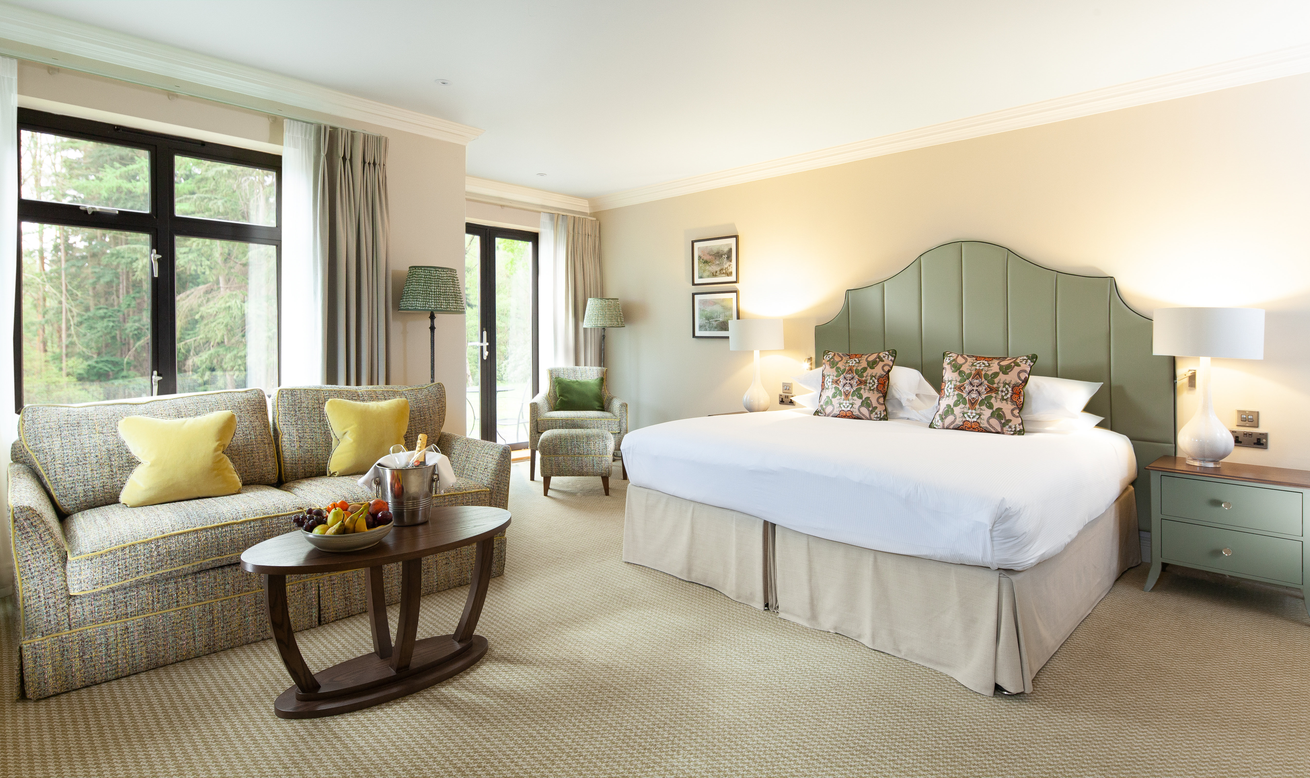 FOXHILLS CLUB RESORT-guestroom-Executive LyneHouse.jpg