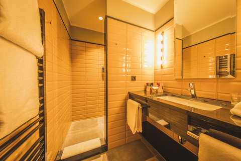 HENRI Metropolitan House Dusseldorf Rooms