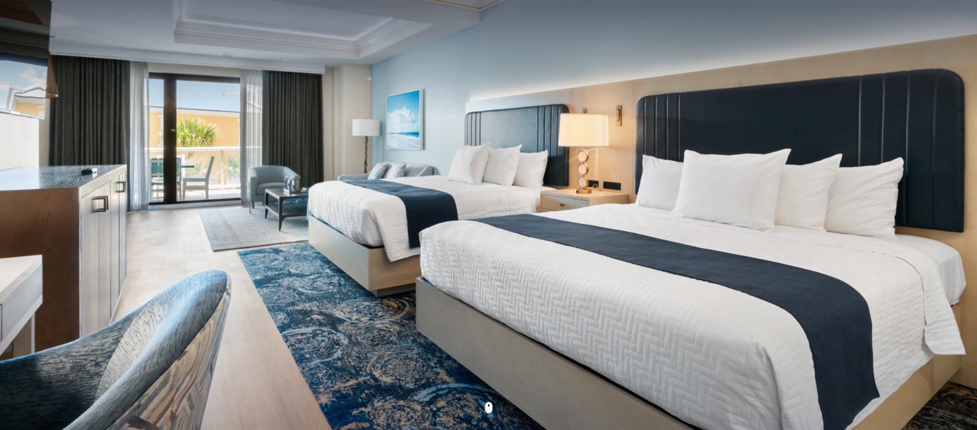 Harbor Suites at Harborwalk Vi-guestroom-Guest Room.jpg