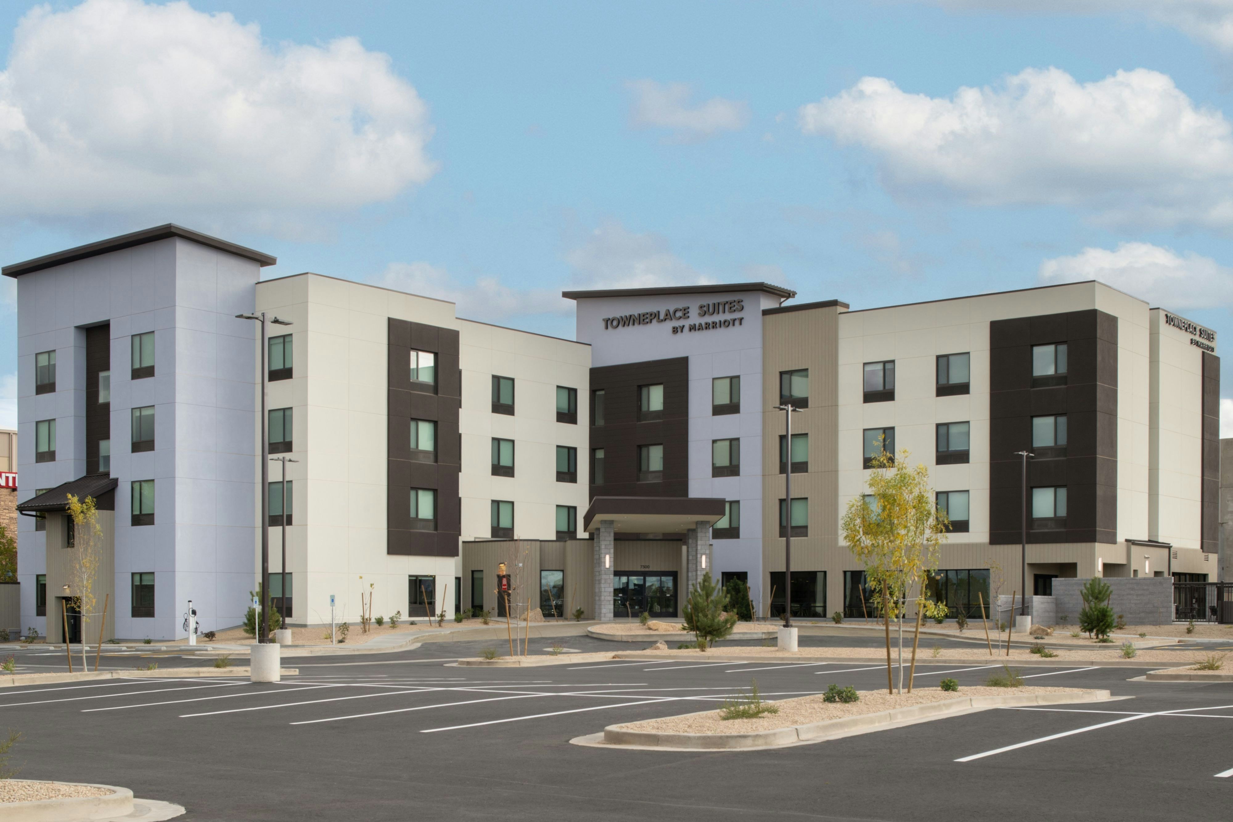 TownePlace Suites by Marriott Prescott Valley-guestroom-Welcome to your Prescott Valley getaway..jpg