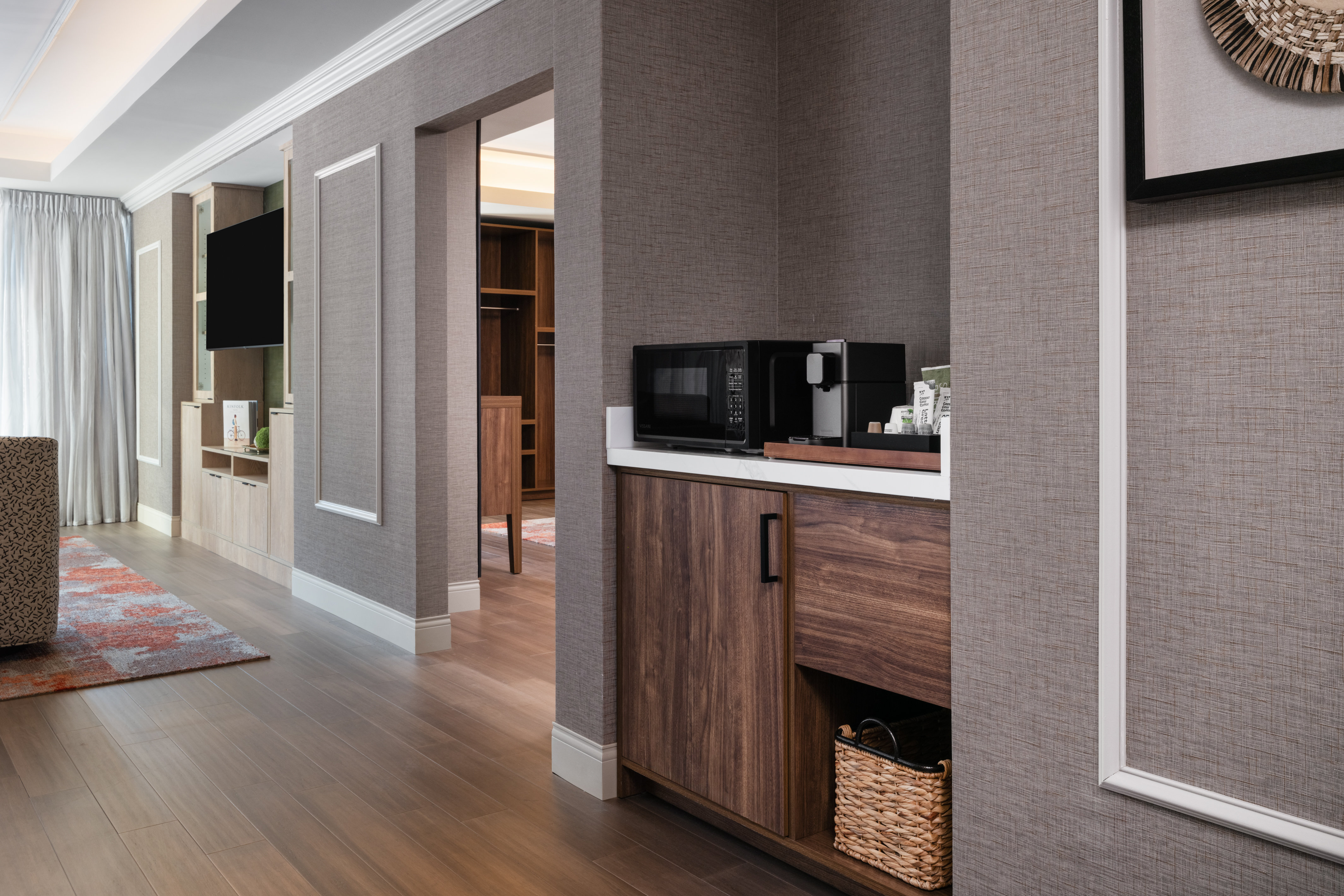 HOTEL INDIGO DOWNTOWN BY IHG-guestroom-Start your morning with coffee in the one bedroom suite.jpg