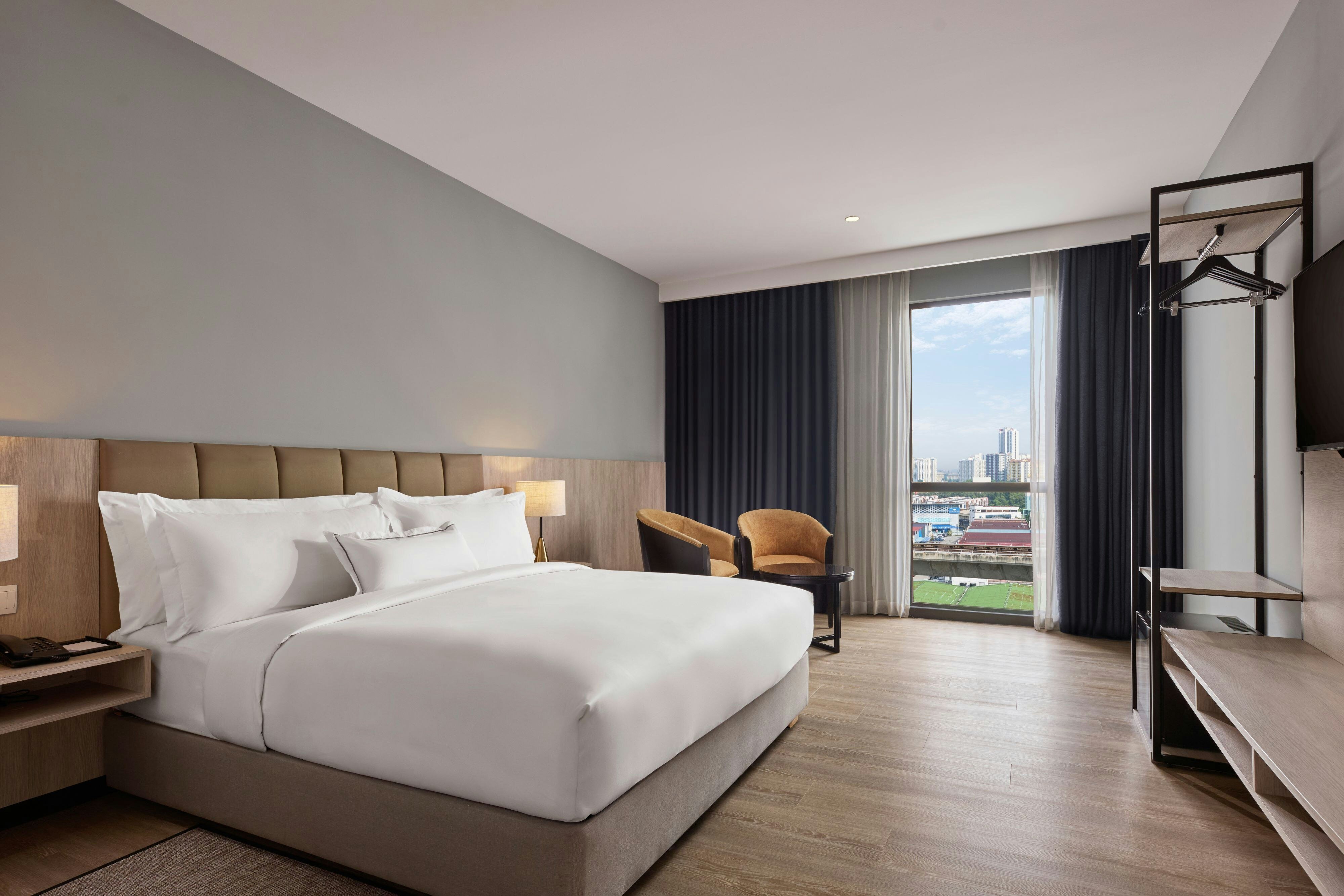 AC Hotels by Marriott Puchong-guestroom-Junior Suite.jpg