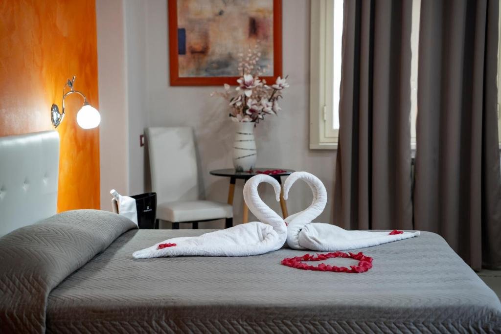 HOTEL COSTA DEL SOLE-guestroom-GUEST ROOM.jpg