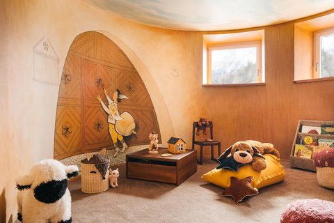 CARLTON HOTEL ST. MORITZ - Photo 25