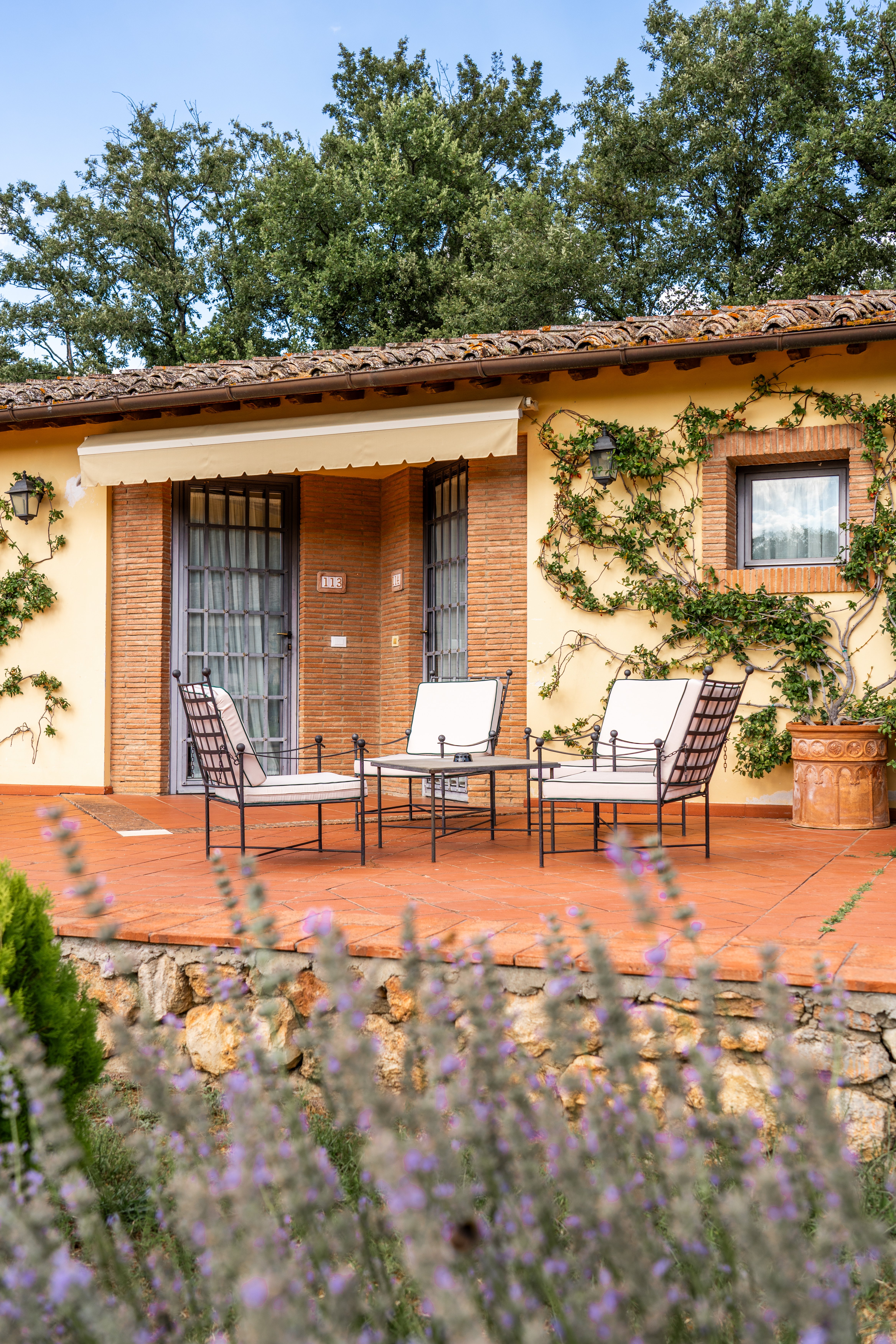 Borgo San Luigi-guestroom-Classic Terrace Room.jpg