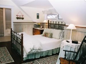 Isaiah Jones Homestead Bed And Breakfast Sandwich, MA - See Discounts