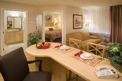  - Candlewood Suites Paducah - I-24, Exit 4