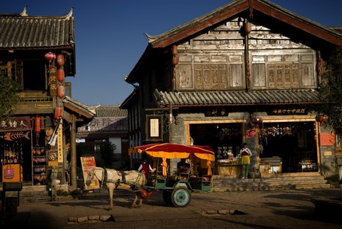 BANYAN TREE LIJIANG - Photo 61