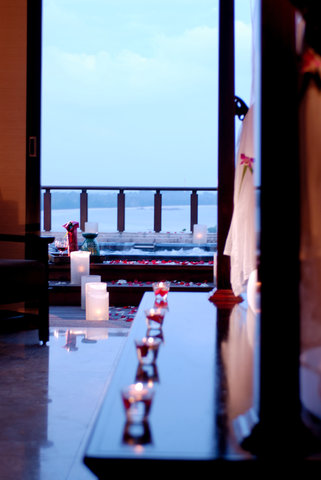 BANYAN TREE BINTAN - Photo 2