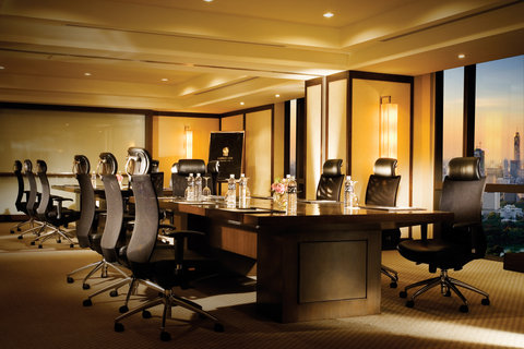 BANYAN TREE BANGKOK - Photo 19