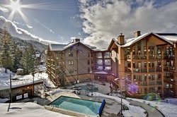  - Evolution Lodge Whistler