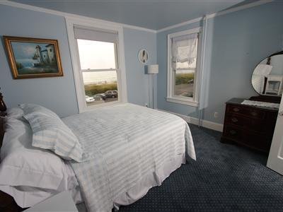Grand Victorian an ICONA Bouti-guestroom-Guest Room.jpg