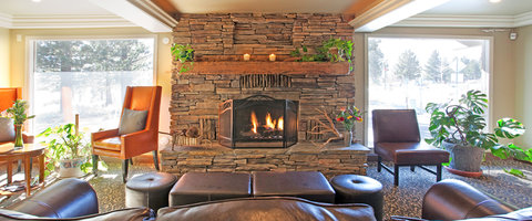 Mammoth Creek Inn Main Lobby