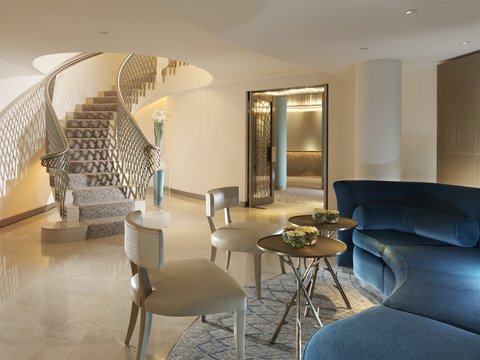 THE DORCHESTER HOTEL - Photo 20