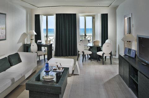 LAS ARENAS BALNEARIO RESORT - Photo 12