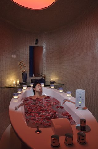 LAS ARENAS BALNEARIO RESORT - Photo 27