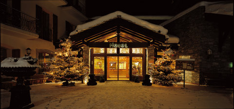 RIFFELALP RESORT 2222M - Photo 13