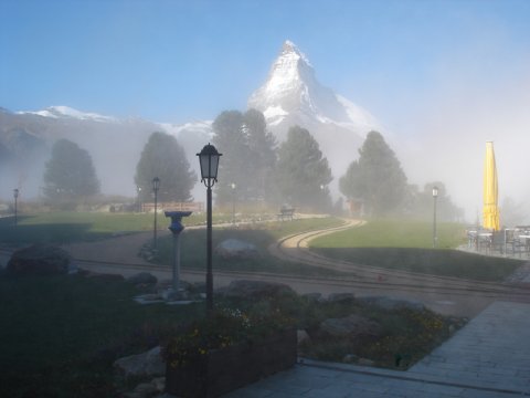 RIFFELALP RESORT 2222M - Photo 15