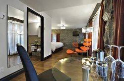  - Le Petit Hotel Montreal