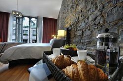  - Le Petit Hotel Montreal