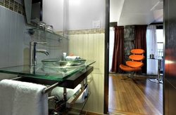  - Le Petit Hotel Montreal