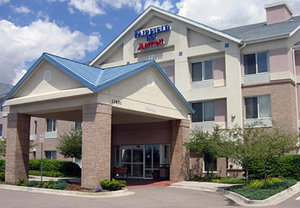 aurora fairfield marriott suites inn