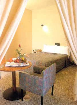 HOTEL MOLINO ROSSO-guestroom-Guest room.jpg