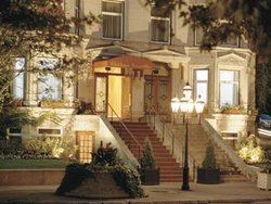  - Chateau Versailles Hotel Montreal