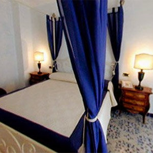 HOTEL POSA POSA-guestroom-De luxe Junior Suite sea view.jpg