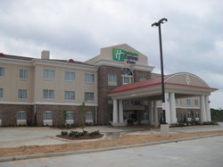  - Holiday Inn Express & Suites Winona